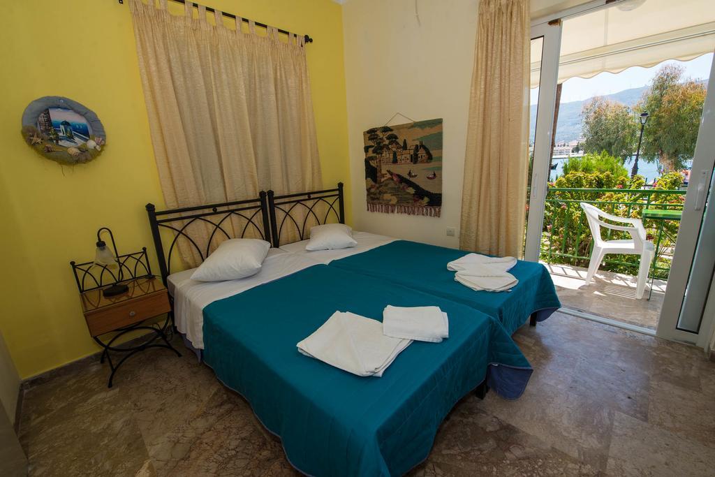 Matrona Apartments Poros Town Exterior photo